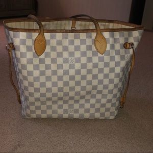 LV used bag LOTS OF LIFE LEFT ❤️